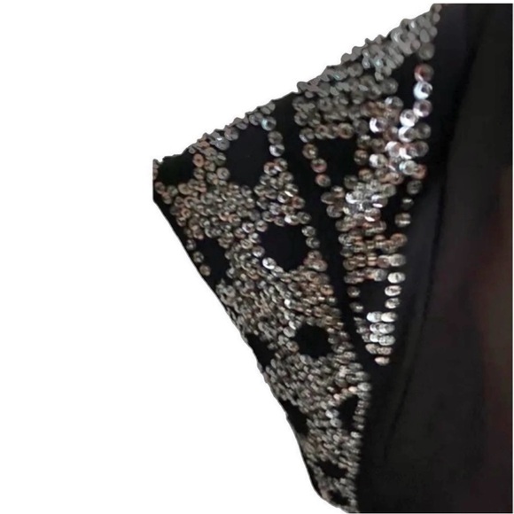 Bebe Black Sequin and Bead Embellished Short Sleeve Draped Back Top Size Small - Picture 4 of 7